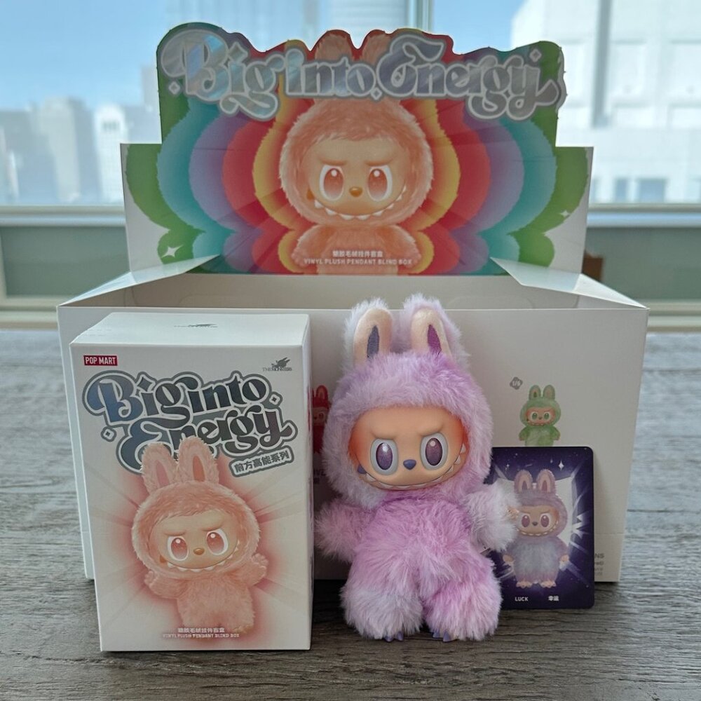 NIB BRAND NEW LABUBU BIG INTO ENERGY - BIE - LUCK (PURPLE) - POPMART!